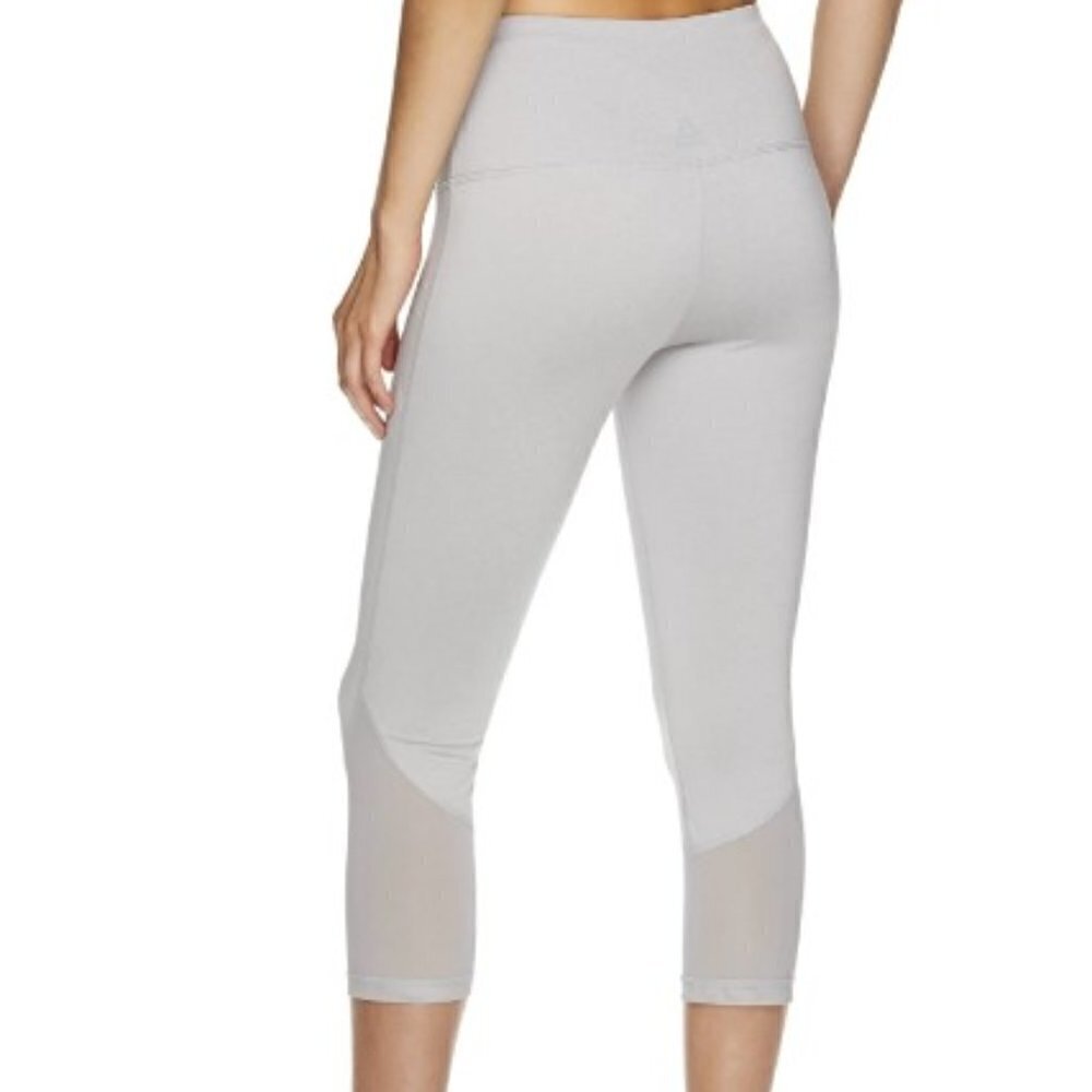 NWT Reebok Women's Size XS Gray Heather Vigor High Rise Capri Leggings